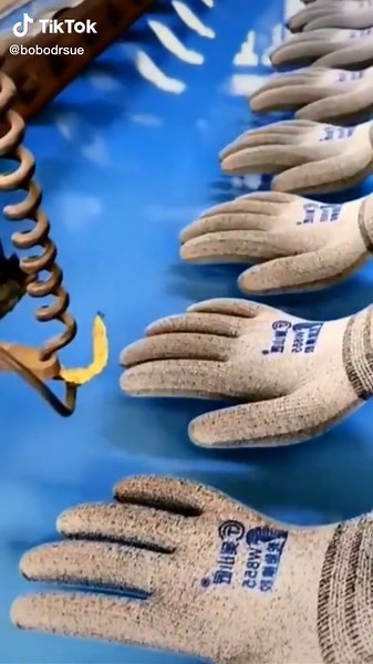 Industrial Glove Manufacturing Process Explained