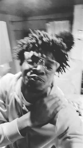 unqualified/qualified (@unqualifiedqualif)’s videos with original sound - unqualified/qualified