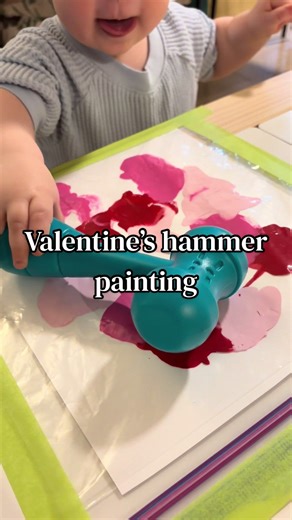 I normally use tempera paint but I liked the colours of the acrylic paint better so used it this time. Unfortunately I forgot that acrylic paint dries faster so when we finished painting and then did lunch, nap, etc, I completely forgot to take the painting out of the bag and it completely dried on the inside 😭😭 we will have to do some more so I can add it to our fridge! #valentinesart #toddlerpainting #toddleractivities #valentinesactivity #toddlerplay