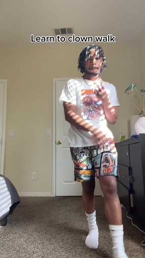 Learn Clown Dance: Step-by-Step Tutorial