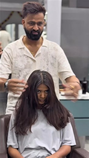 Chirag Limbachiya | Hair Educator | Hair Artist on Instagram: "💥💥Balayage Highlights 💥💥 . . . . #hairtransformations #balayagehighlights #hairtutorials #haircare #lorealpro #lorealprowest2 #lorealprofessional"