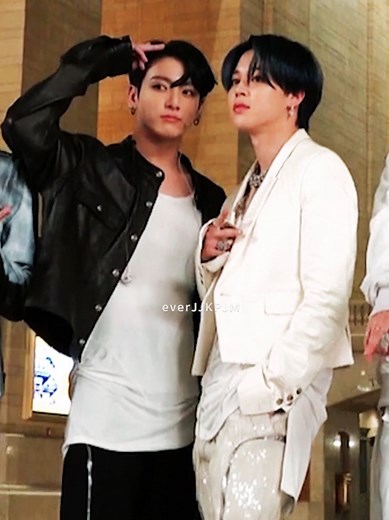 정국 지민 그랜드 센트럴 조져놓던 ON댄브✨️ 불태우고 데롱데롱💕 DO NOT RE-UPLOAD. DO NOT USE FOR EDIT. #jikook #JUNGKOOK #jimin #전정국 #박지민 #JIMINBTS #jungkookbts #정국 #지민 #bts #jk #jm #areyousure #jimin_muse #jungkook_iamstill #gcf #KOOKMIN #jimin_who #JiminxJungkook #지민x정국 #정국x지민 #이게맞아