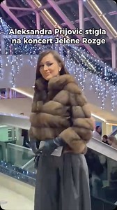 Aleksandra Prijovic stigla na koncert Jelene Rozge • • • #alo #alodnevnenovine #aleksandraprijovic | ALO! DNEVNE NOVINE