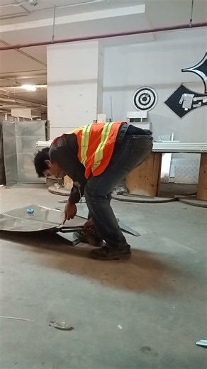 My first day as an HVAC ducting worker#INSTSIHVAC#helperdaktinh
