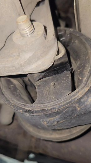 Chevrolet impala transmission mounting! #auto #mechanic Quick Auto Fix | Quick Auto Fix