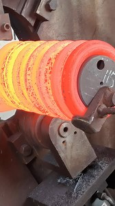 Make in China Amazing Manufacturing Process of Hot-Coiled Train Springs #machine #factory #process #technology #tech #manufacturer #producer #production #manufacturing #tech #springs | TIM inside the factory