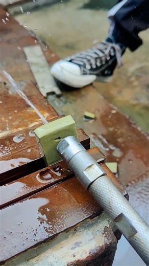 水刀切割的这个是陶瓷，不是绿豆糕。 #waterjet #welding #waterjetcutting #coldmilling