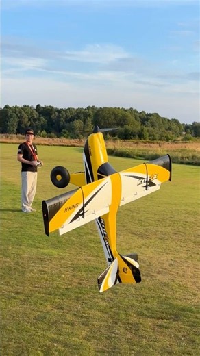 Flying the @hobbyking (PNF) KitFox with 3D capabilities!