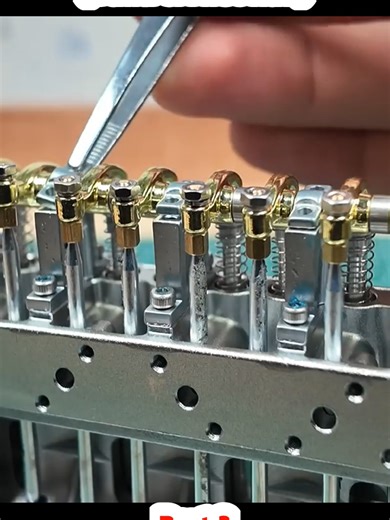 Assembling a Tiny Diesel Engine: Build and First Run