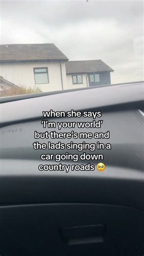 #fyp #lads #peak #singing #lord @brummie trainspotter📸 @BHX trainspotter📸 @Yorkshire_trainspotter📸 guys were so tuff 🥹