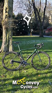 Andrew brought new life to his Giant TCR with a Custom Paint Job from @chriscustomdesign and it looks unbelievable. Michael stripped the bike ready for painting, and gave it a full a service on the rebuild. Long live the Rim Brake. -Giant TCR Advanced Pro -Ultegra Di2 -Cadex 42's #longlivetherimbrake #giantbikes #gianttcr | McConvey Cycles