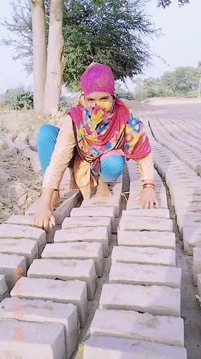 Bricklaying Techniques for Outdoor Pathway Construction