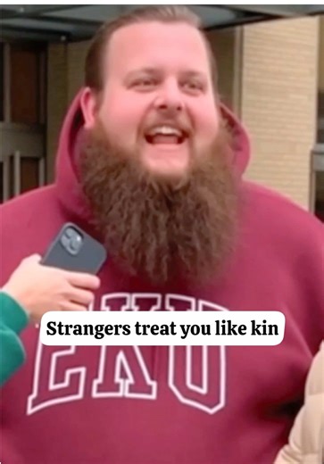 Best and Worst Part of Living in Kentucky? - KY Street Interviews - Not his own cousin y #south #kentucky #viralreels #fyp #interview