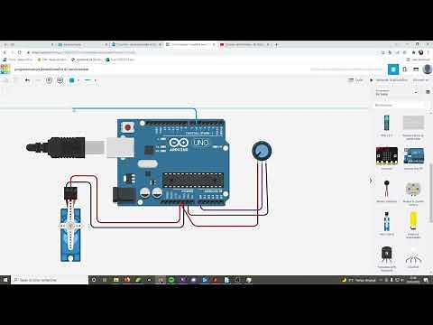 Tinkercad: Programming a servo motor using a potentiometer on an Arduino board.