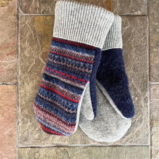 Men's Sweater Mittens: Large, Repurposed, Wool Blend, Fleece-lined, Gray, Blue & Red Pattern - Etsy