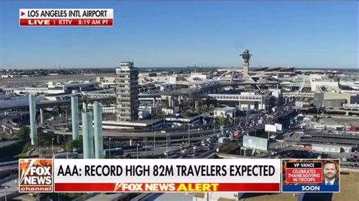 Breaking911 on Instagram: "A record 82 million travelers are expected, yet food service workers at LAX are blocking the roads, infuriating passengers. Where is the LAPD?"