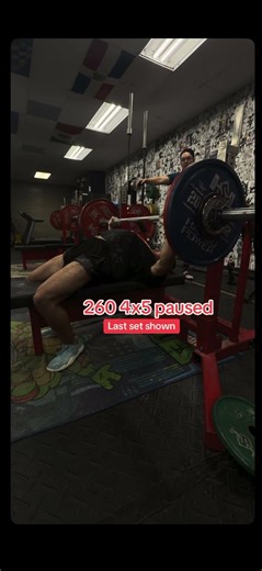 Ima bench 400 soon 🤫…..#foryou #motivation #wmwarmup #powerlifting #discipline #bench