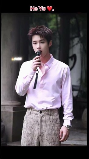 ㊗️He Yu cooling the inside of his mouth 😭😂.#he_yufan