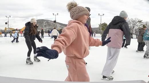 See winter fun at Bear Mountain ice skating rink and carousel