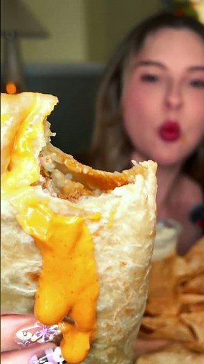 Trying Chipotle’s NEW Pollo Asado 🌯🔥