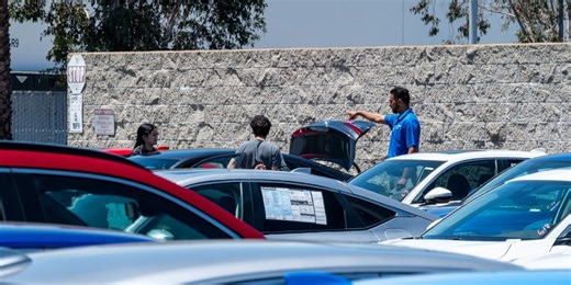 AutoNation Revenue Declines on Weaker New, Used Vehicle Sales