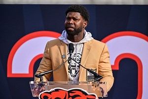 Hall-of-Famer Devin Hester Reveals That He Learns Something New From Colorado HC Deion Sanders Everyday