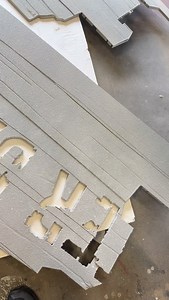 Painting 8 foot tall Sirens for @pumpkinsafterdarkyyc made by @foamworksinc Part.4: The Sign! Editing help by @diggitydowndog !! #halloween #sculpture #paint #airbrush #art #artist #airbrusher #custom #custompaint #airbrushing #artinstallations #foamprops #spooky #spookyseason #pumpkins #happyhalloween | JBo Airbrush