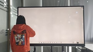 RIOTOUCH 75 Inch Lcd 4k Touch Screen Monitor Interactive Flat Panel All in One Pc Display Interactive Smart Whiteboard Tv Studio