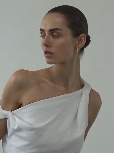 Discover the Joelle Linen Midi Dress for Your Sunny Days