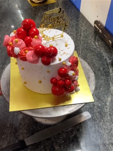 Creative Birthday Cake Decorating Ideas