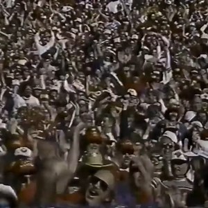 1990-1-6 Minnesota Vikings @ San Francisco 49ers (Jerry Rice 72-yard touchdown pass from Joe Montana) (NFC Divisional Playoffs) | On this day in Professional Football History