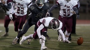 Football: Albertus Magnus routed 62-12 in state-playoff debut