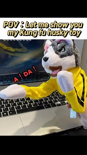 Bring home the joy of interactive play with our Husky Boxing Interactive Hand Puppet toy! 🐾 Watch as your furry friend comes to life, ready to entertain and delight with every playful punch. #InteractivePlay #JoyfulMoments 🥊🏡
