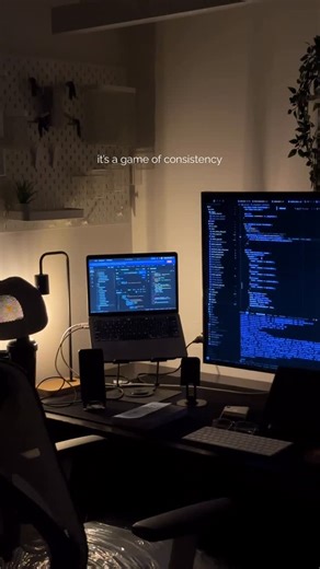 Alfa | Mobile App Developer | Flutter | India 🇮🇳 on Instagram: "Play the long game 👨🏻‍💻 [ Coding, Developer, Mativation ] #alfawhocodes #coderlife #flutter #react"