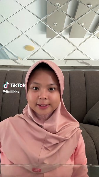 Americanschool Yearbook Highlights and Memories