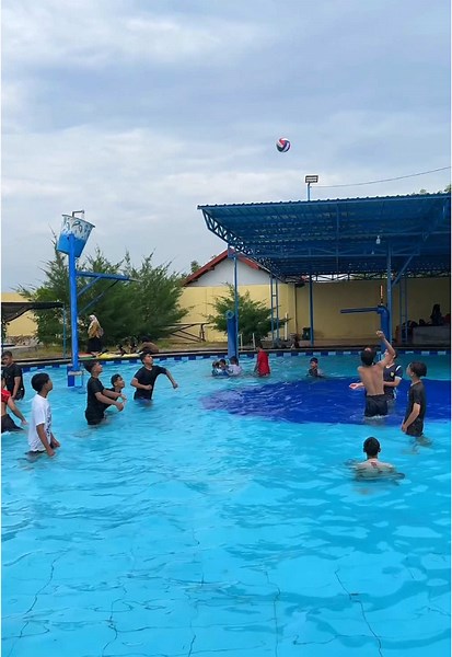 Rekomendasi Waterpark Longstorage Kalimati