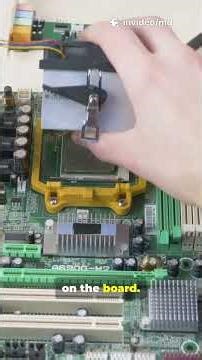 HOW TO BUILD A PC | 1 MINUTE TUTORIAL