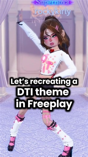 Recreating a DTI theme in Freeplay (Blokette) ‪@Play_DressToImpress‬ #dresstoimpress