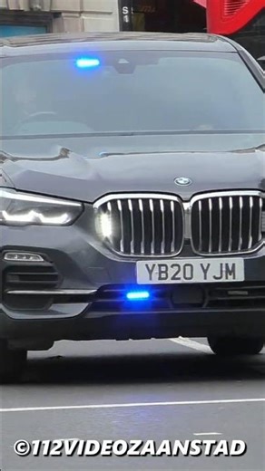 Unmarked #Police BMW responding Code 3 through London! - #Polizei #politie #Policia #unmarkedpolice