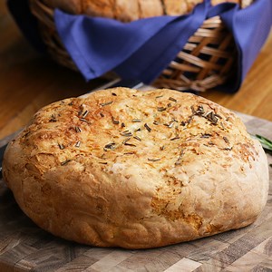 Who knew you could make bread in a slow cooker?!? 🍞 RECIPE: https://tasty.co/recipe/slow-cooker-rosemary-bread | Tasty UK