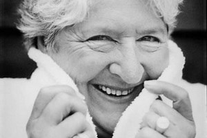 Dawn Fraser sets record straight on lesbian rumours at age 83