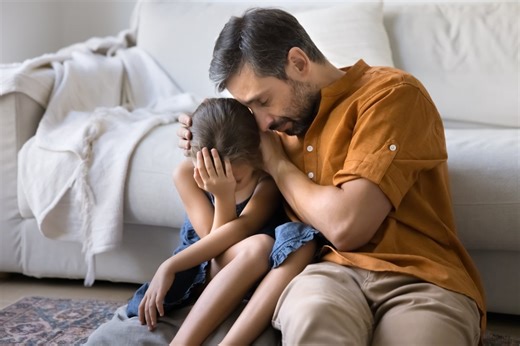 Therapist reveals the five best things to tell your child when they're crying - Netmums