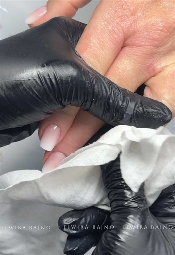 Nail Art Tutorial: Stunning Manicure Trends