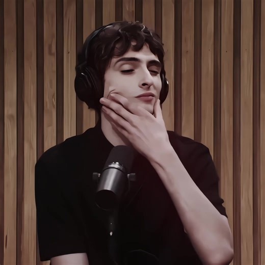 Finn Wolfhard: Mewing Techniques and More