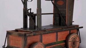 The physics of an 18th-century fire engine