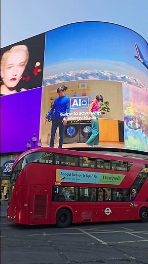 Piccadilly Circus London