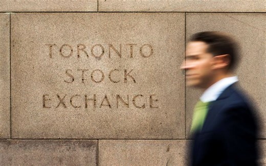 Le TSX atteint un nouveau record grâce aux banques qui surpassent les prévisions de bénéfices