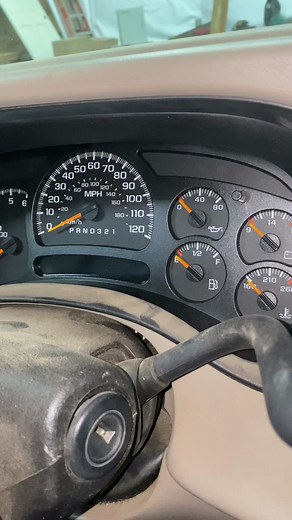 Dead RPM Gauge Fixed #maintenance #youtubemechanic #fixed #chevy #cateyechevy #chevrolet #silverado #checkengine #foryou