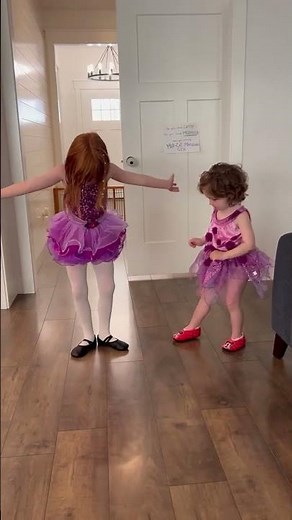 ADLEY turns into a BALLERiNA!! ‪@AforAdley‬ 🩰 Navey & her BiG SiSTER practice a BALLET! #shorts
