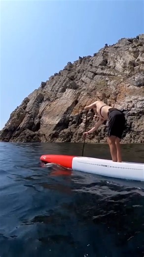 Unleash the XRS race board, a master of one thing - flat water racing. In a world of cross-over boards, the XRS is the purebred with a one-track mind: beating the clock, seizing victory! 🏆🌊🏁 #sicmaui #boundbywater #sicsuplife #sicsupathlete Featuring Global Athlete @ethan_bry29 . . . #paddleboarding #sup #standuppaddleboard #standuppaddleboarding #standuppaddlesurfing #standuppaddler #supyoga #supsurf #supdownwind #downwind #paddleboard #paddleboarder | SIC MAUI